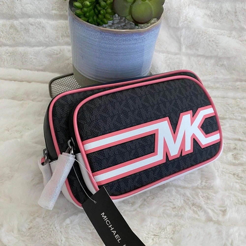 ‼️Flash SALE‼️✨🆕✨Brand New Michael Kors Cooper Double Zip Belt Bag